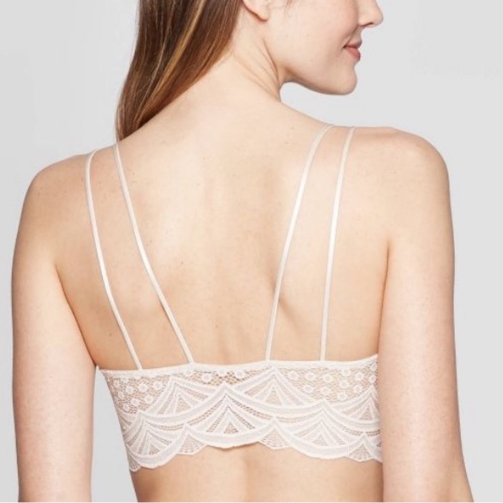 Auden Lace Bralette - Picture 2 of 4